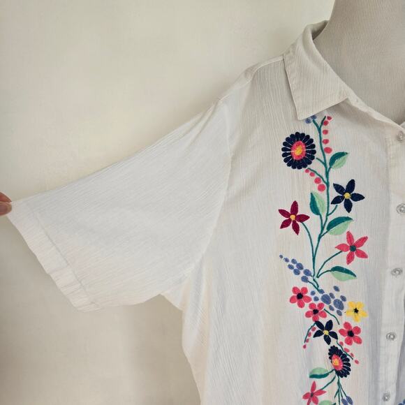 Woman Within Plus Size Embroidered Gauze Shirt Floral White Beach Summer 3X - Picture 6 of 14